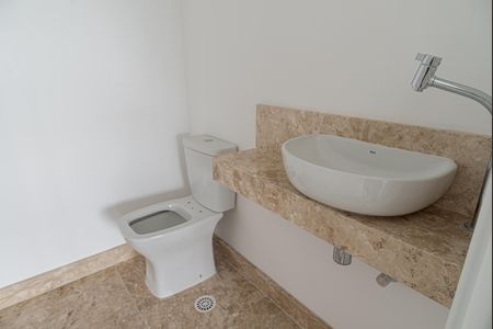 Apartamento à venda com 300m², 3 quartos e 3 vagas Apartamento à venda com 300m², 3 quartos e 3 vagasLavabo