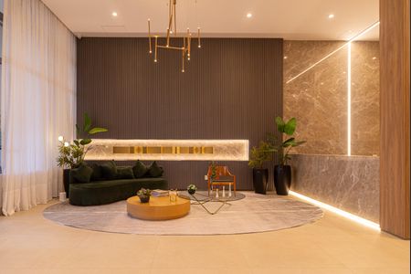 Apartamento à venda com 300m², 3 quartos e 3 vagas Apartamento à venda com 300m², 3 quartos e 3 vagasÁrea comum - Recepção