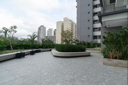 Apartamento à venda com 300m², 3 quartos e 3 vagas Apartamento à venda com 300m², 3 quartos e 3 vagasÁrea comum - Jardim