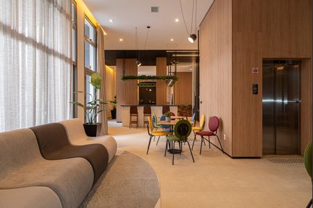 Apartamento à venda com 300m², 3 quartos e 3 vagas Apartamento à venda com 300m², 3 quartos e 3 vagasÁrea comum - Coworking