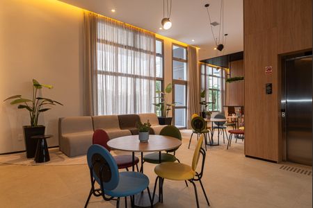 Apartamento à venda com 300m², 3 quartos e 3 vagas Apartamento à venda com 300m², 3 quartos e 3 vagasÁrea comum - Coworking