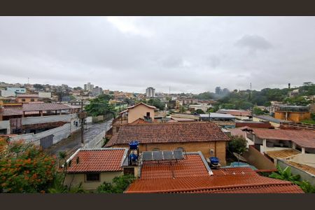 Apartamento à venda com 4 quartos, 71m² em Cachoeirinha, Belo Horizonte