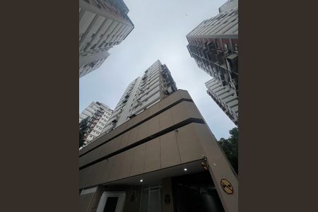 Apartamento para alugar com 75m², 3 quartos e 1 vagaFachada