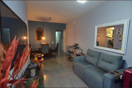 Apartamento para alugar com 75m², 3 quartos e 1 vagaSala