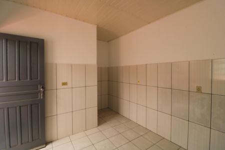 Cozinha de casa para alugar com 1 quarto, 30m² em Vila California, São Paulo