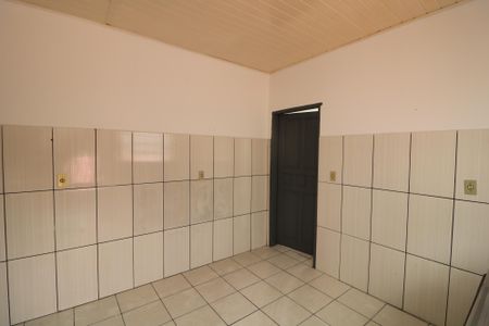 Cozinha de casa para alugar com 1 quarto, 30m² em Vila California, São Paulo