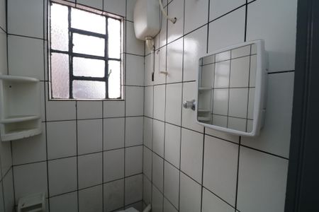 Banheiro de casa para alugar com 1 quarto, 30m² em Vila California, São Paulo