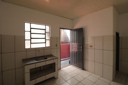 Cozinha de casa para alugar com 1 quarto, 30m² em Vila California, São Paulo