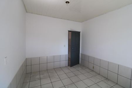 Sala/Quarto de casa para alugar com 1 quarto, 30m² em Vila California, São Paulo