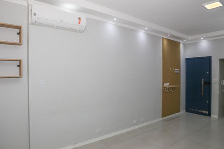 Apartamento para alugar com 120m², 3 quartos e 1 vagaSala
