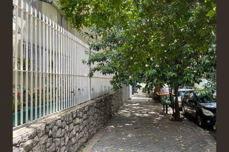 Apartamento para alugar com 120m², 3 quartos e 1 vaga Apartamento para alugar com 120m², 3 quartos e 1 vagaFachada do Prédio