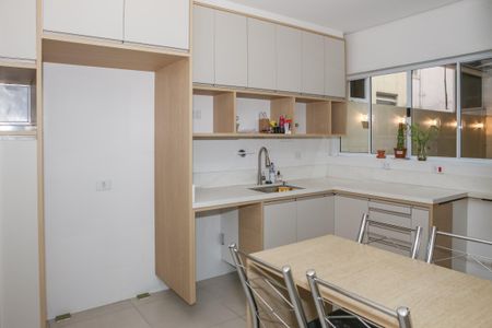 Apartamento para alugar com 120m², 3 quartos e 1 vagaCozinha
