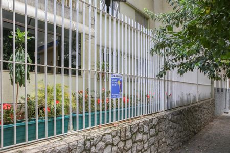 Apartamento para alugar com 120m², 3 quartos e 1 vagaFachada