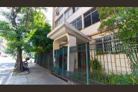 Apartamento para alugar com 70m², 2 quartos e sem vaga