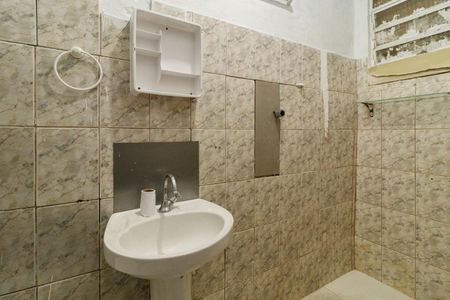 Casa para alugar com 40m², 3 quartos e sem vaga