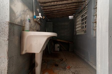 Casa para alugar com 40m², 3 quartos e sem vaga