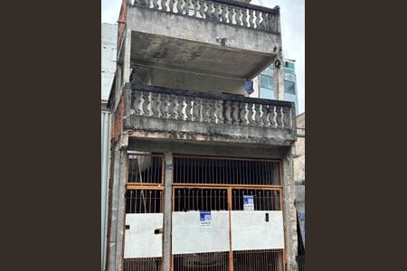 Casa à venda com 180m², 4 quartos e 2 vagasFachada 