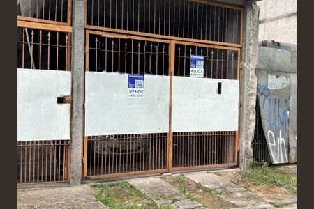 Casa à venda com 180m², 4 quartos e 2 vagasFachada 