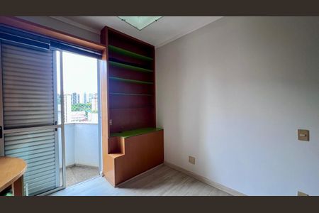 quarto  de apartamento à venda com 2 quartos, 64m² em Lourdes, Belo Horizonte