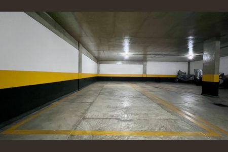 Apartamento à venda com 64m², 2 quartos e 2 vagasGaragem