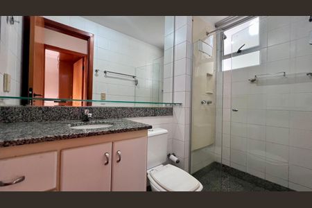 Apartamento à venda com 64m², 2 quartos e 2 vagasbanho