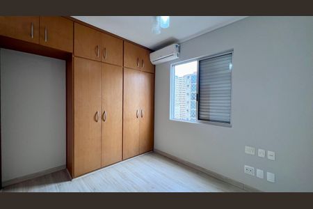 Apartamento à venda com 64m², 2 quartos e 2 vagasquarto 