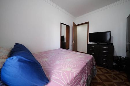 Quarto de apartamento para alugar com 2 quartos, 52m² em Vila Marieta, São Paulo