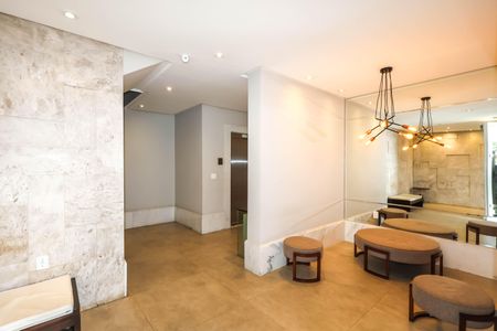 Apartamento à venda com 137m², 3 quartos e 3 vagasHall de entrada