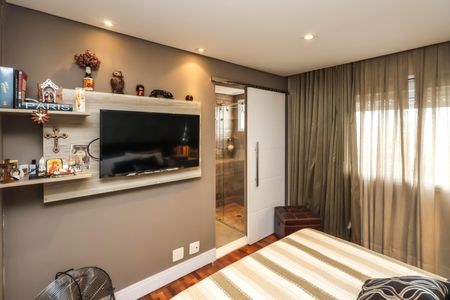 Quarto 1 - Suíte de apartamento à venda com 3 quartos, 137m² em Vila Gumercindo, São Paulo