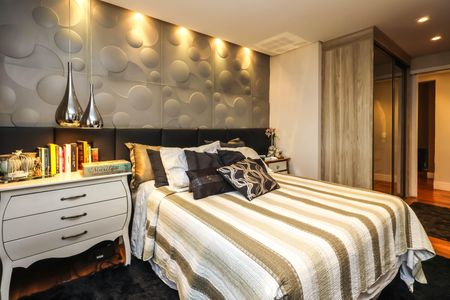 Apartamento à venda com 137m², 3 quartos e 3 vagasQuarto 1 - Suíte