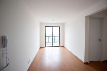 Sala de apartamento para alugar com 2 quartos, 55m² em Irajá, Rio de Janeiro