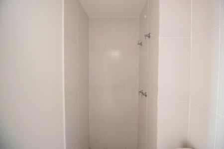 Apartamento para alugar com 55m², 2 quartos e 1 vaga Apartamento para alugar com 55m², 2 quartos e 1 vagaBanheiro