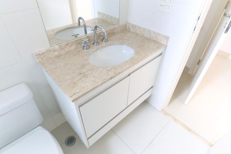 Apartamento para alugar com 260m², 4 quartos e 3 vagasBanheiro da Suíte 2