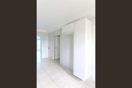 Apartamento para alugar com 260m², 4 quartos e 3 vagasCozinha / Área de Serviço