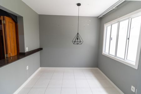 Casa de condomínio à venda com 80m², 2 quartos e 1 vagaCozinha