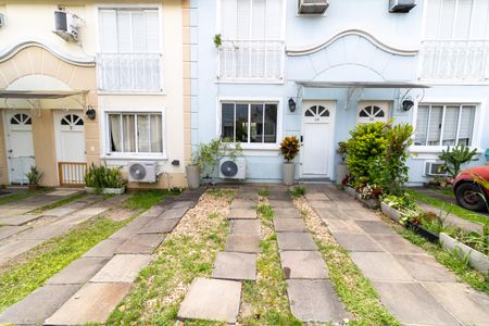 Casa de condomínio à venda com 80m², 2 quartos e 1 vagaGaragem