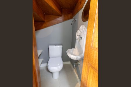 Casa de condomínio à venda com 80m², 2 quartos e 1 vagaLavabo