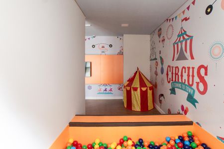 Apartamento para alugar com 36m², 2 quartos e 1 vaga Apartamento para alugar com 36m², 2 quartos e 1 vagaBrinquedoteca