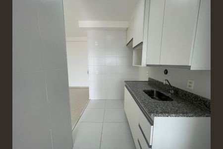 Apartamento para alugar com 55m², 2 quartos e 1 vaga Apartamento para alugar com 55m², 2 quartos e 1 vagaCozinha e Área de Serviço