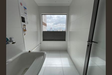 Apartamento para alugar com 55m², 2 quartos e 1 vaga Apartamento para alugar com 55m², 2 quartos e 1 vagaCozinha e Área de Serviço