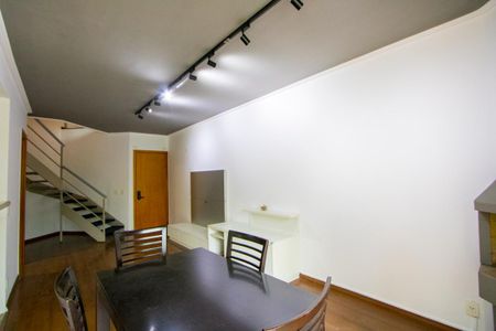 Apartamento para alugar com 104m², 1 quarto e 2 vagasSala