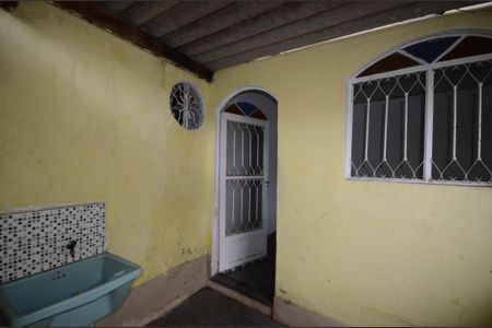Casa para alugar com 60m², 2 quartos e sem vagaÁrea de Serviço