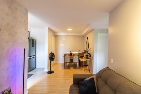 Apartamento para alugar com 50m², 2 quartos e 1 vaga Apartamento para alugar com 50m², 2 quartos e 1 vagaSala