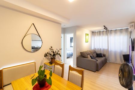 Sala de apartamento para alugar com 2 quartos, 50m² em Vila Nova, Porto Alegre