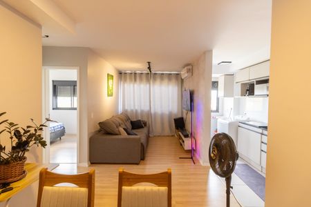 Sala de apartamento para alugar com 2 quartos, 50m² em Vila Nova, Porto Alegre