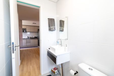 Apartamento para alugar com 50m², 2 quartos e 1 vaga Apartamento para alugar com 50m², 2 quartos e 1 vagaBanheiro