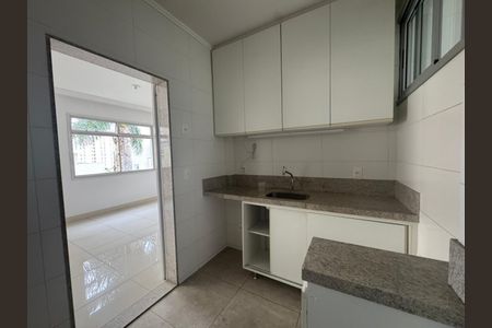 Apartamento para alugar com 80m², 3 quartos e 1 vaga