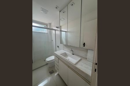 Apartamento para alugar com 80m², 3 quartos e 1 vaga
