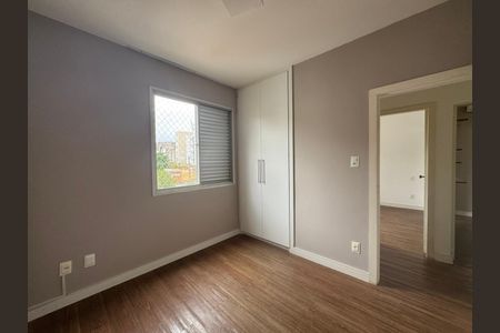 Apartamento para alugar com 80m², 3 quartos e 1 vaga