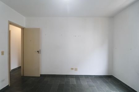 Apartamento para alugar com 70m², 2 quartos e 1 vagaQuarto